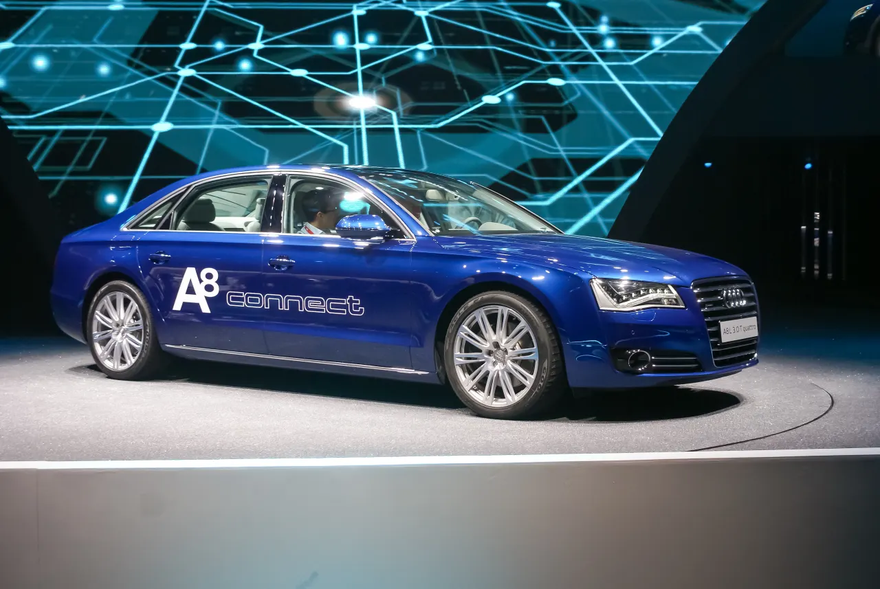 Audi A8