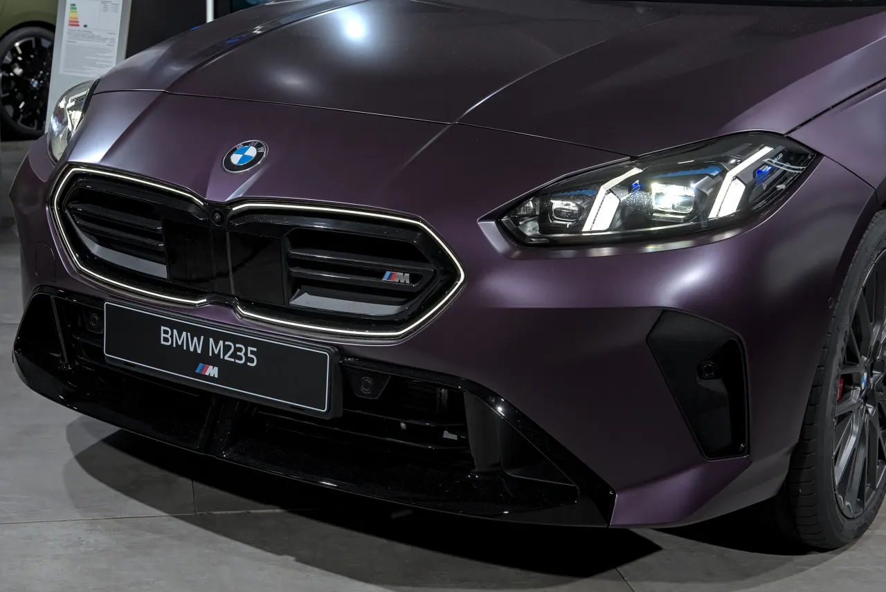 BMW M235
