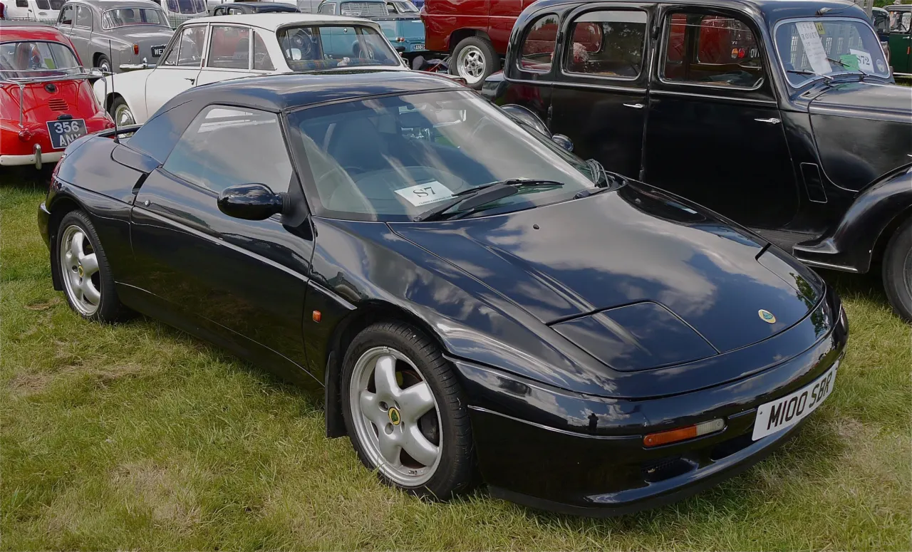 Lotus Elan